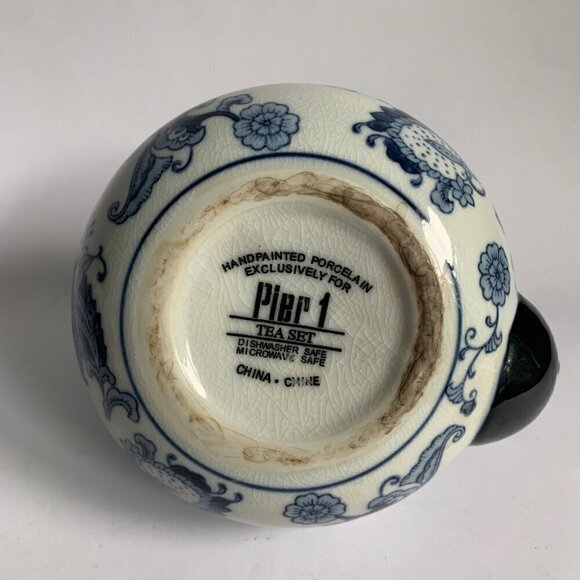 Pier 1 One Imports White Blue Paisley Floral Teapot 4 Cups - Picture 12 of 13